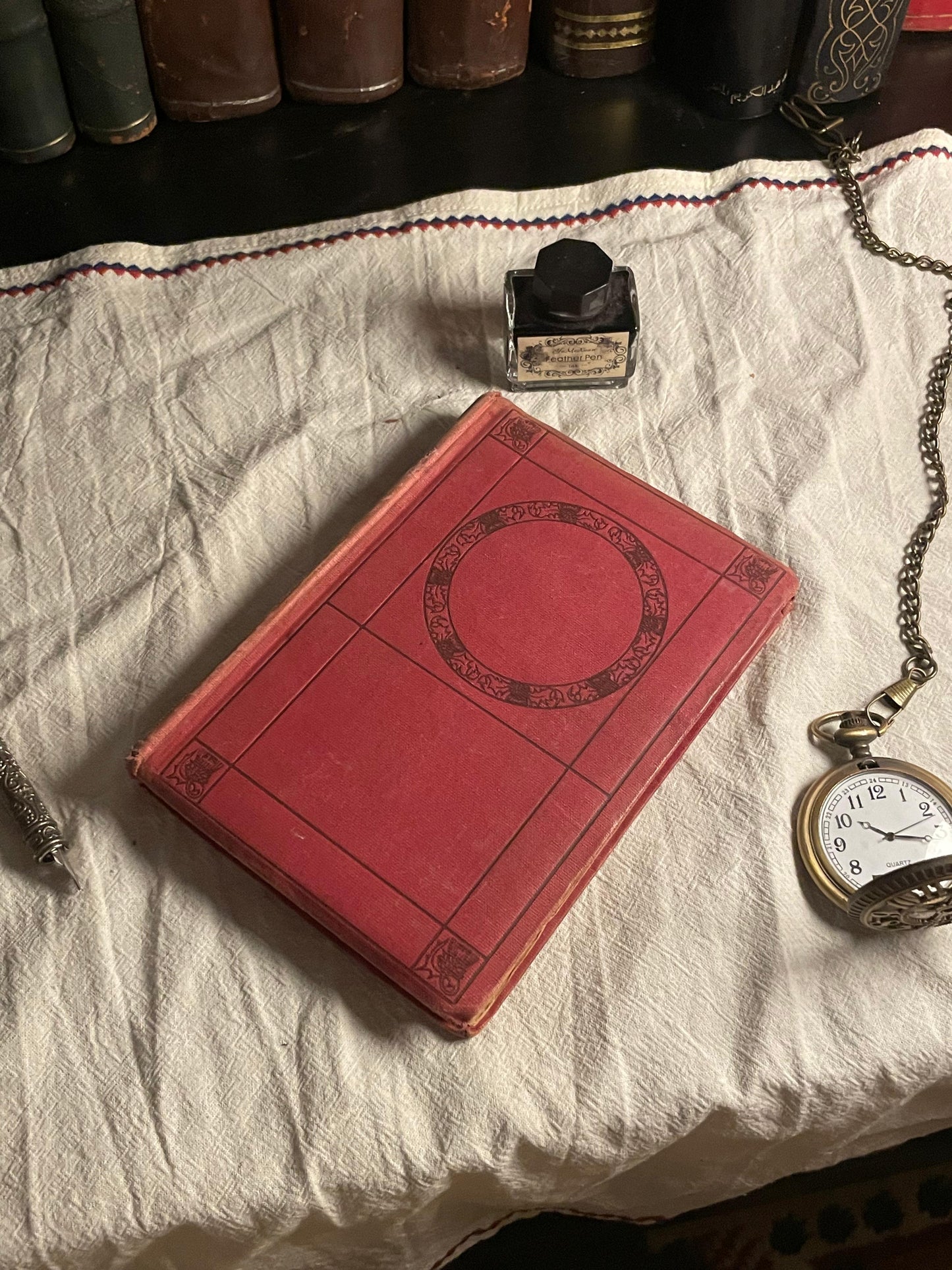 Alton Locke, Tailor and Poet: An Autobiography - Charles Kingsley